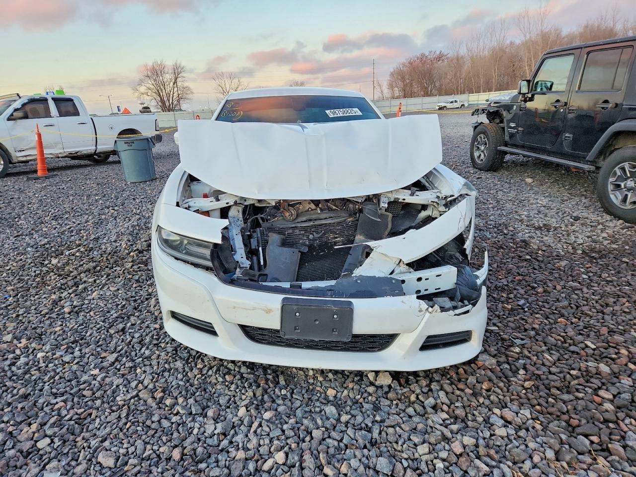 2021 Dodge Charger Sxt - zdjęcie 5