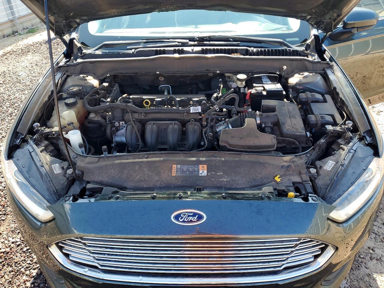 2015 Ford Fusion S - zdjęcie 11