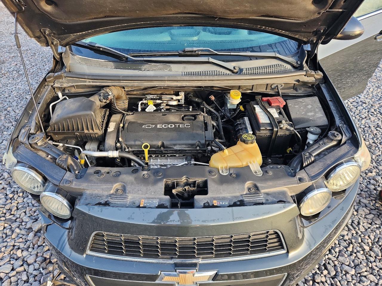 2014 Chevrolet Sonic Lt - zdjęcie 11