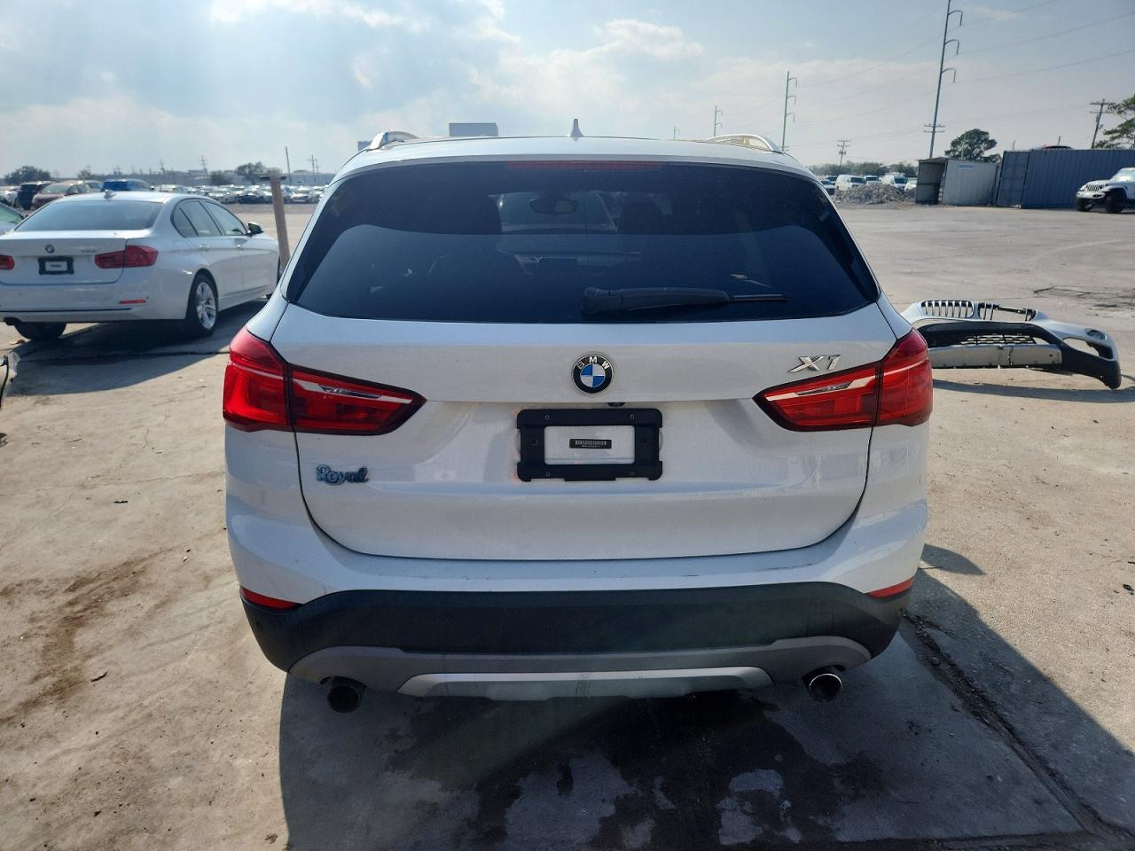 2016 BMW X1 xDrive28I - zdjęcie 6