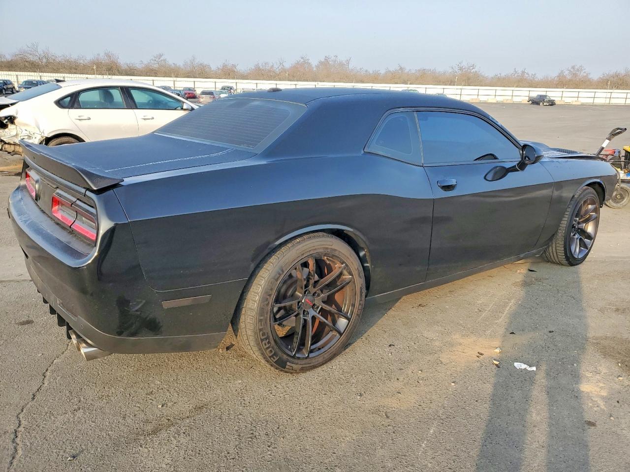 2019 Dodge Challenger R/T - zdjęcie 3