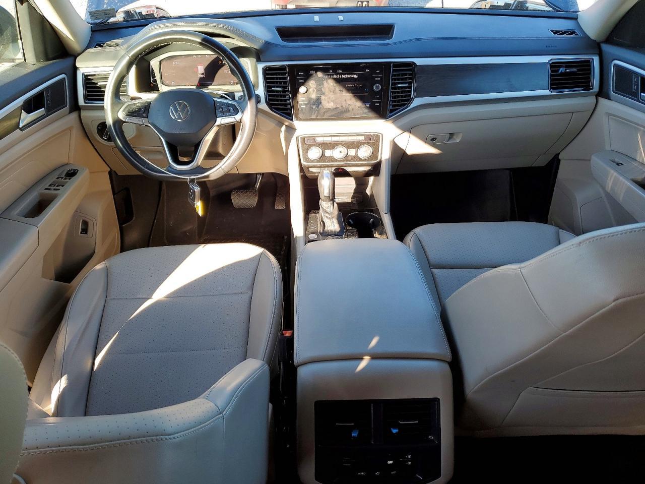 2022 Volkswagen Atlas Se - zdjęcie 8