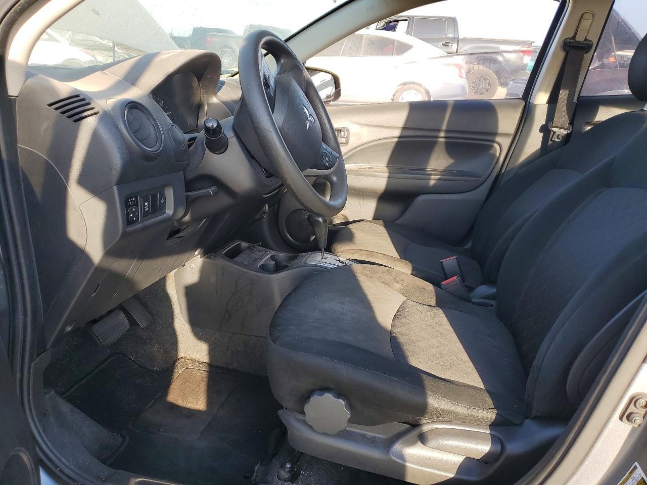 2023 Mitsubishi Mirage Es - zdjęcie 7