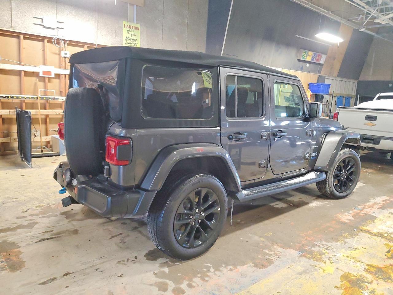 2024 Jeep Wrangler Sahara 4Xe - zdjęcie 3
