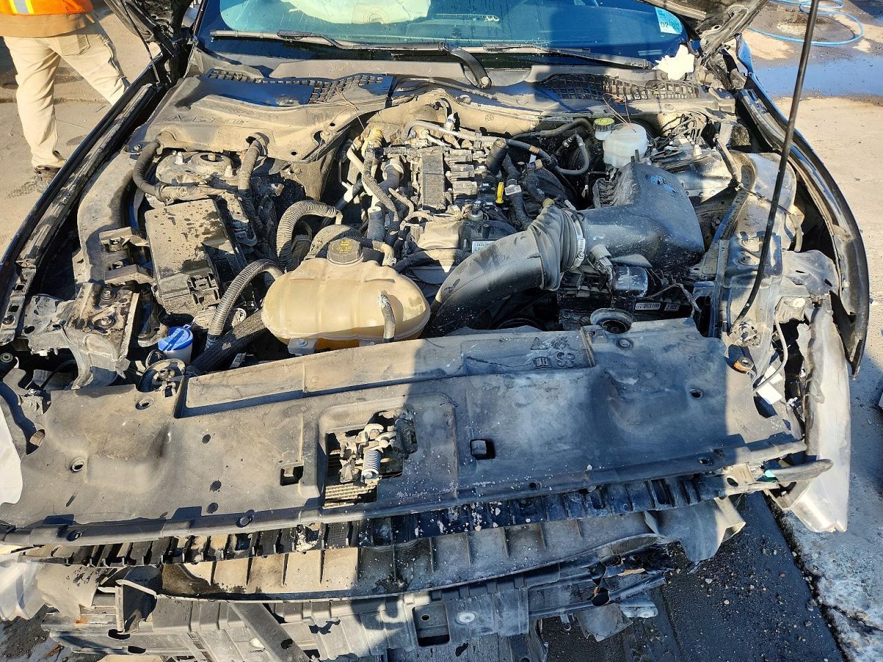 2021 Ford Mustang - zdjęcie 11