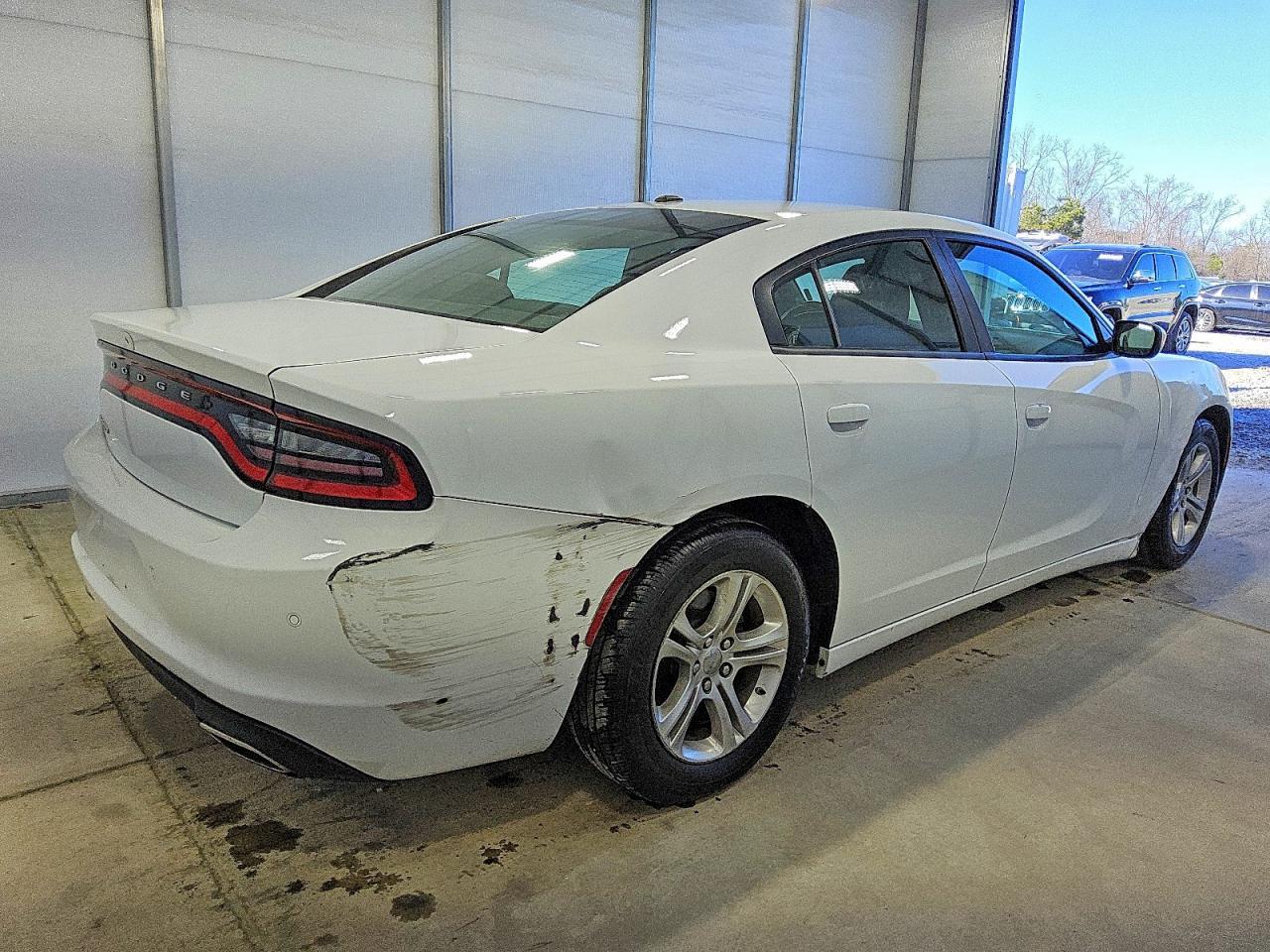 2022 Dodge Charger Sxt - zdjęcie 3