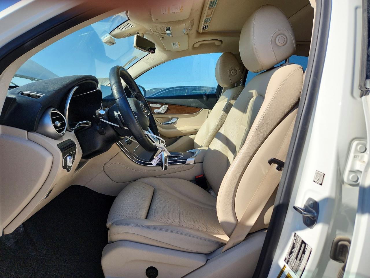 2020 Mercedes-Benz Glc Coupe 300 4Matic - zdjęcie 7