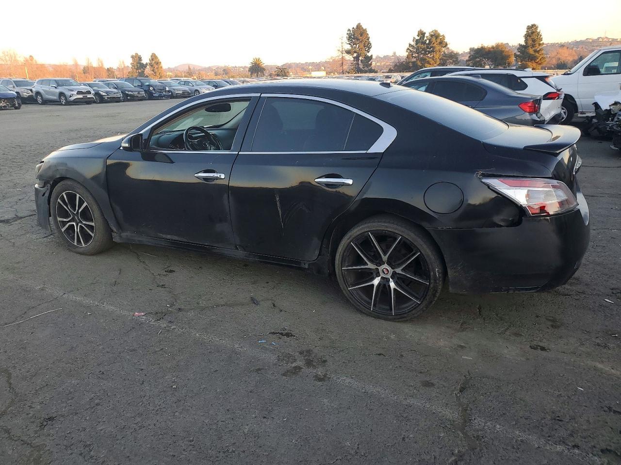 2014 Nissan Maxima S - zdjęcie 2