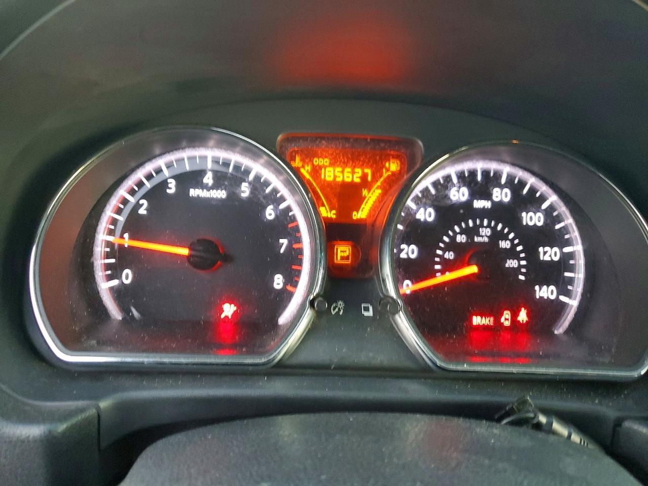 2014 Nissan Versa S - zdjęcie 9