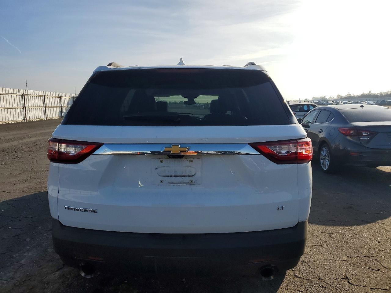 2020 Chevrolet Traverse Lt - zdjęcie 6