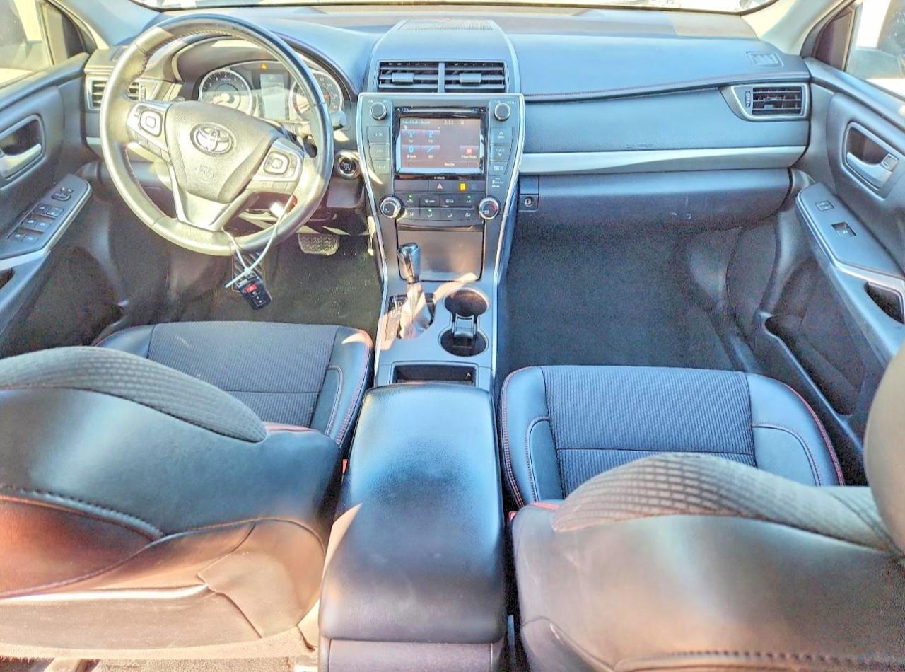 2017 Toyota Camry Se - zdjęcie 8