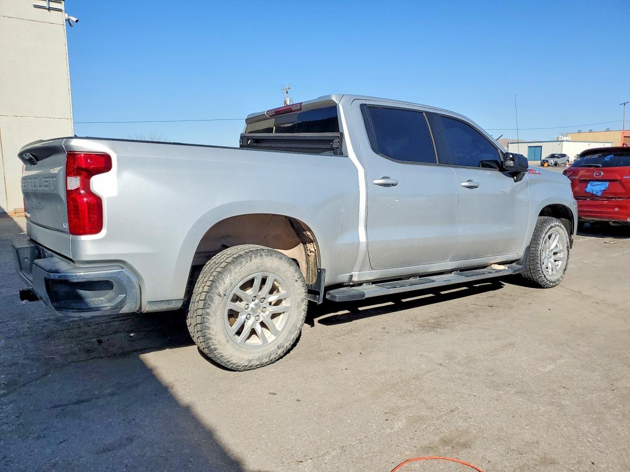 2020 Chevrolet Silverado K1500 Lt - zdjęcie 3