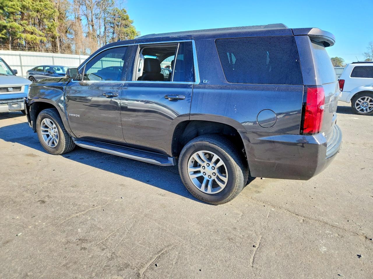 2017 Chevrolet Tahoe K1500 Lt - zdjęcie 2