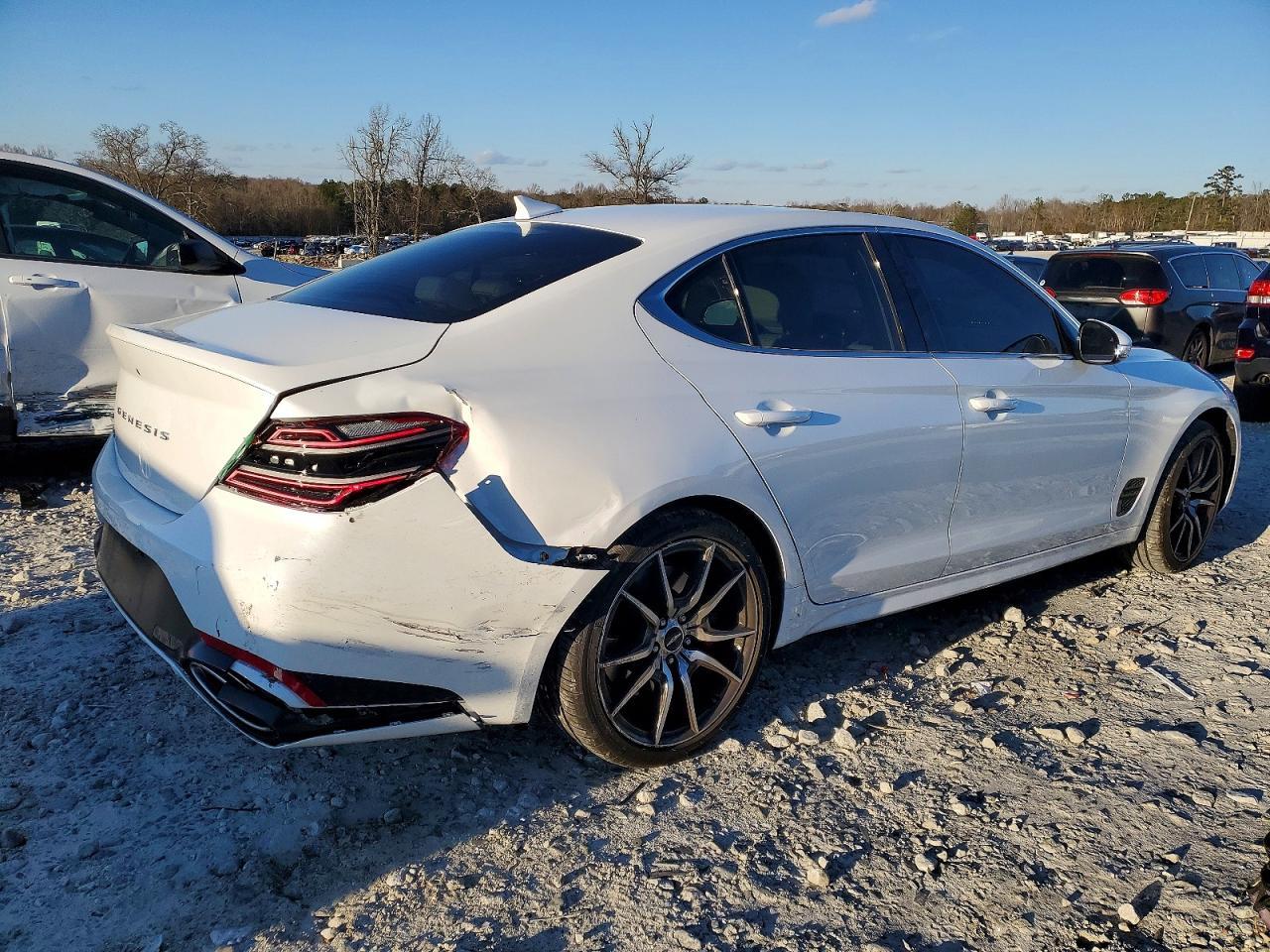 2025 Genesis G70 Base - zdjęcie 3