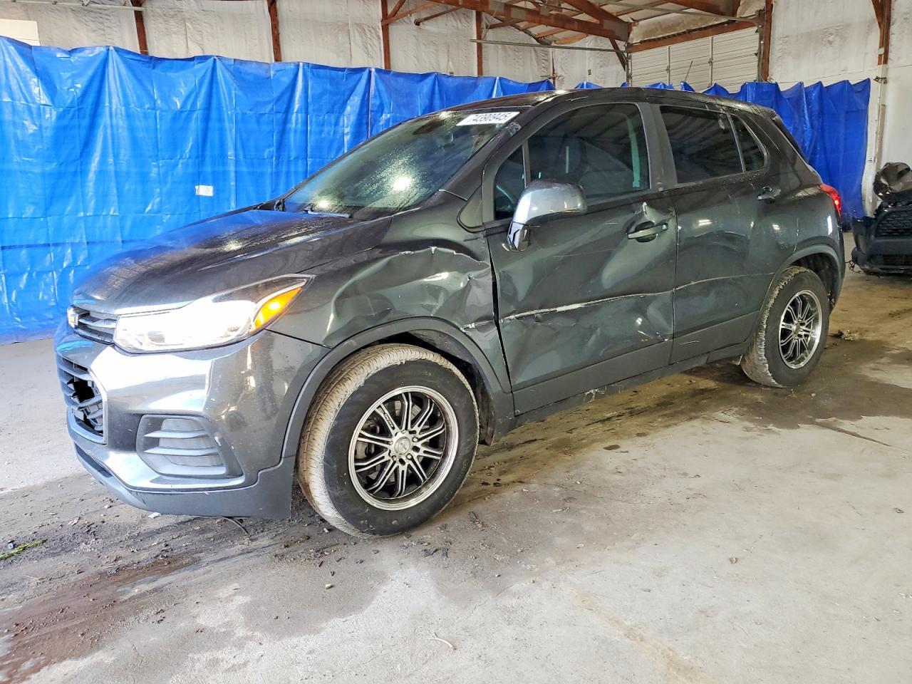 2019 Chevrolet Trax Ls - zdjęcie główne