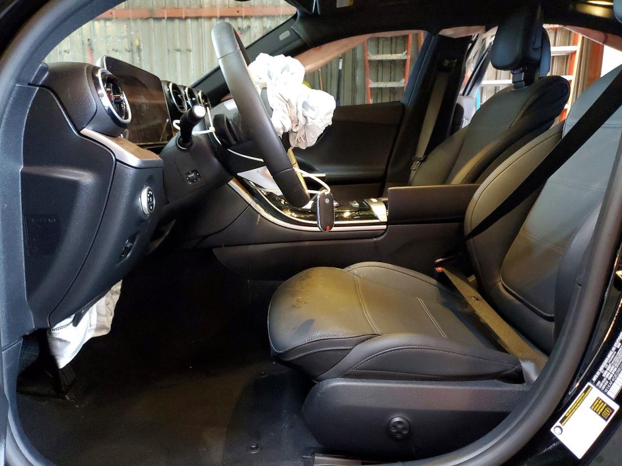 2024 Mercedes-Benz C 300 - zdjęcie 7