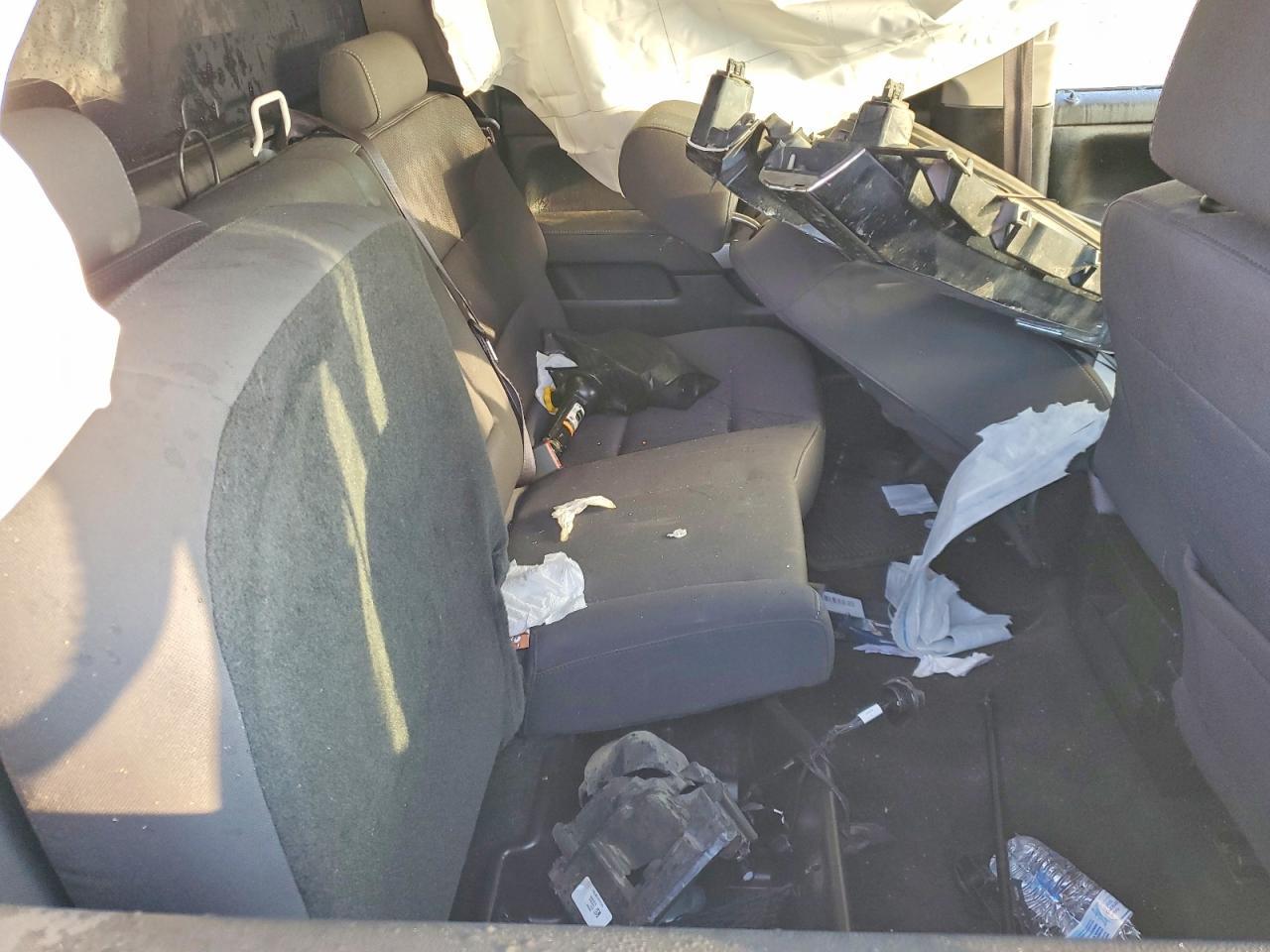 2016 Chevrolet Silverado C1500 Lt - zdjęcie 10