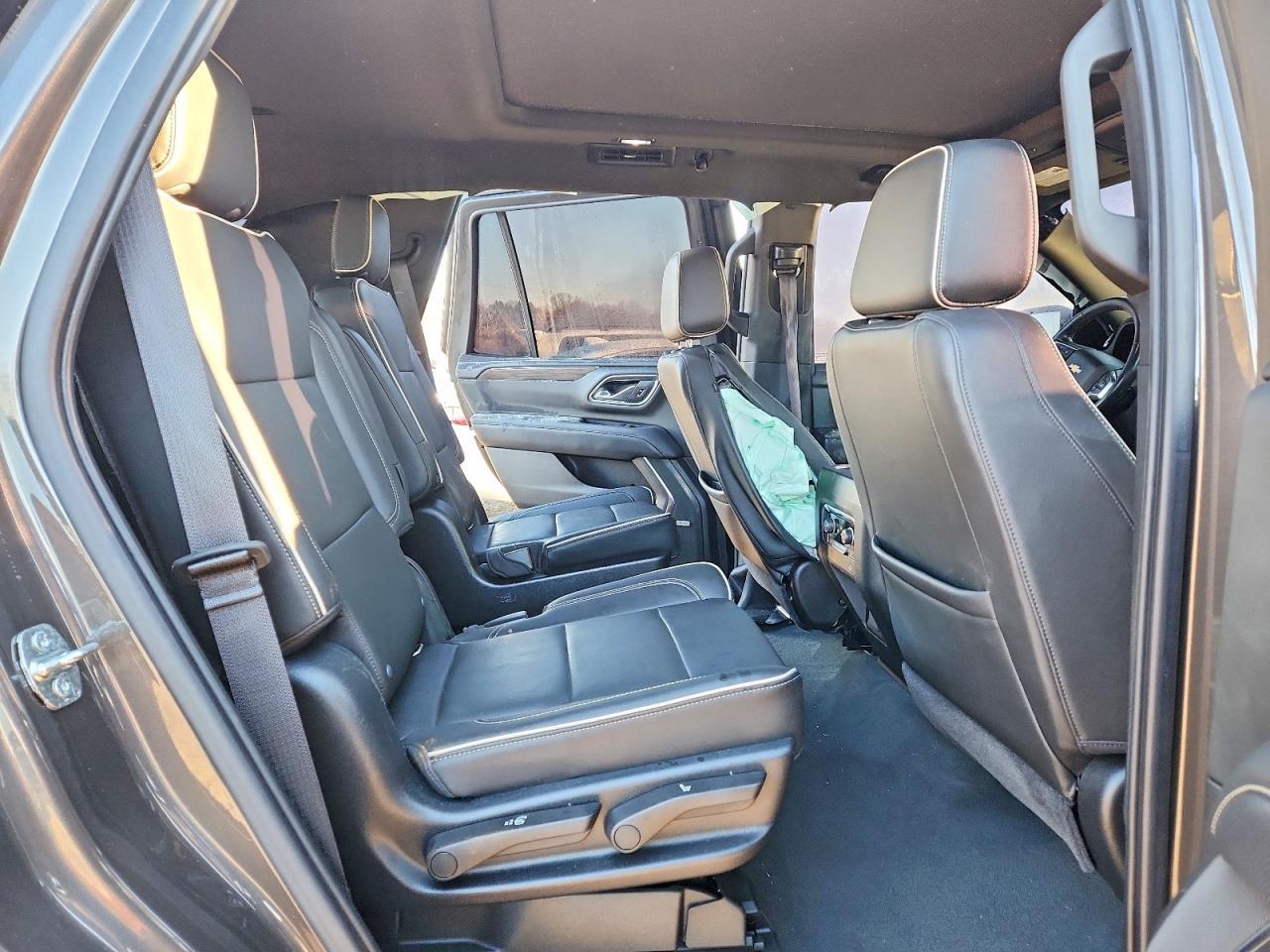 2021 Chevrolet Tahoe K1500 Premier - zdjęcie 11