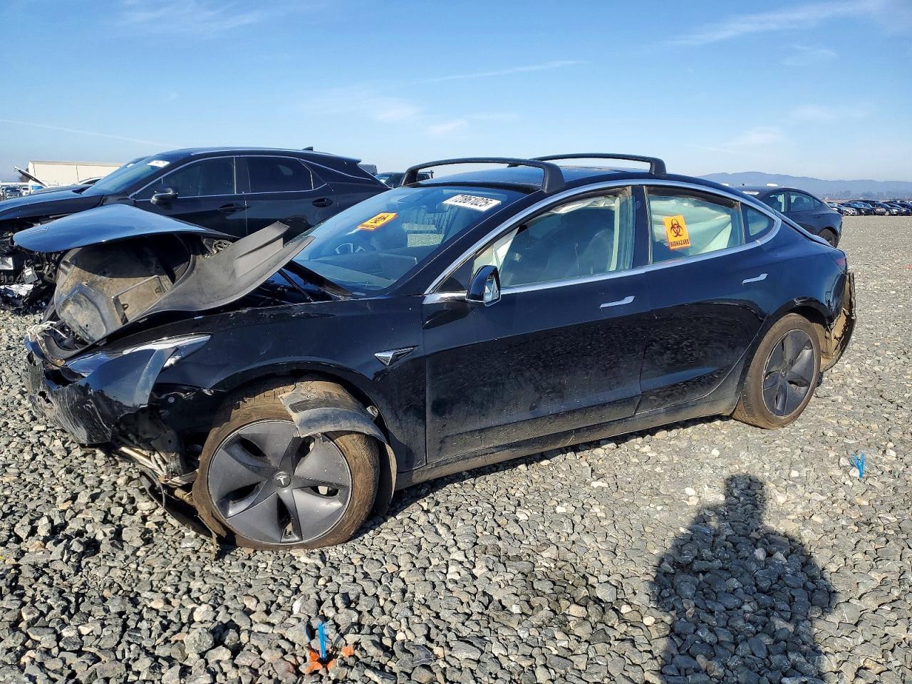 2019 Tesla Model 3 - zdjęcie główne