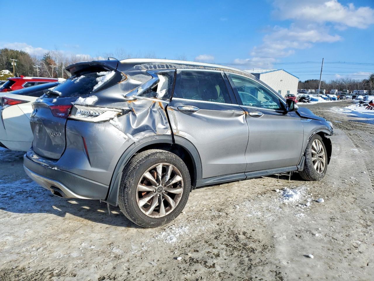 2019 Infiniti Qx50 Essential - zdjęcie 3