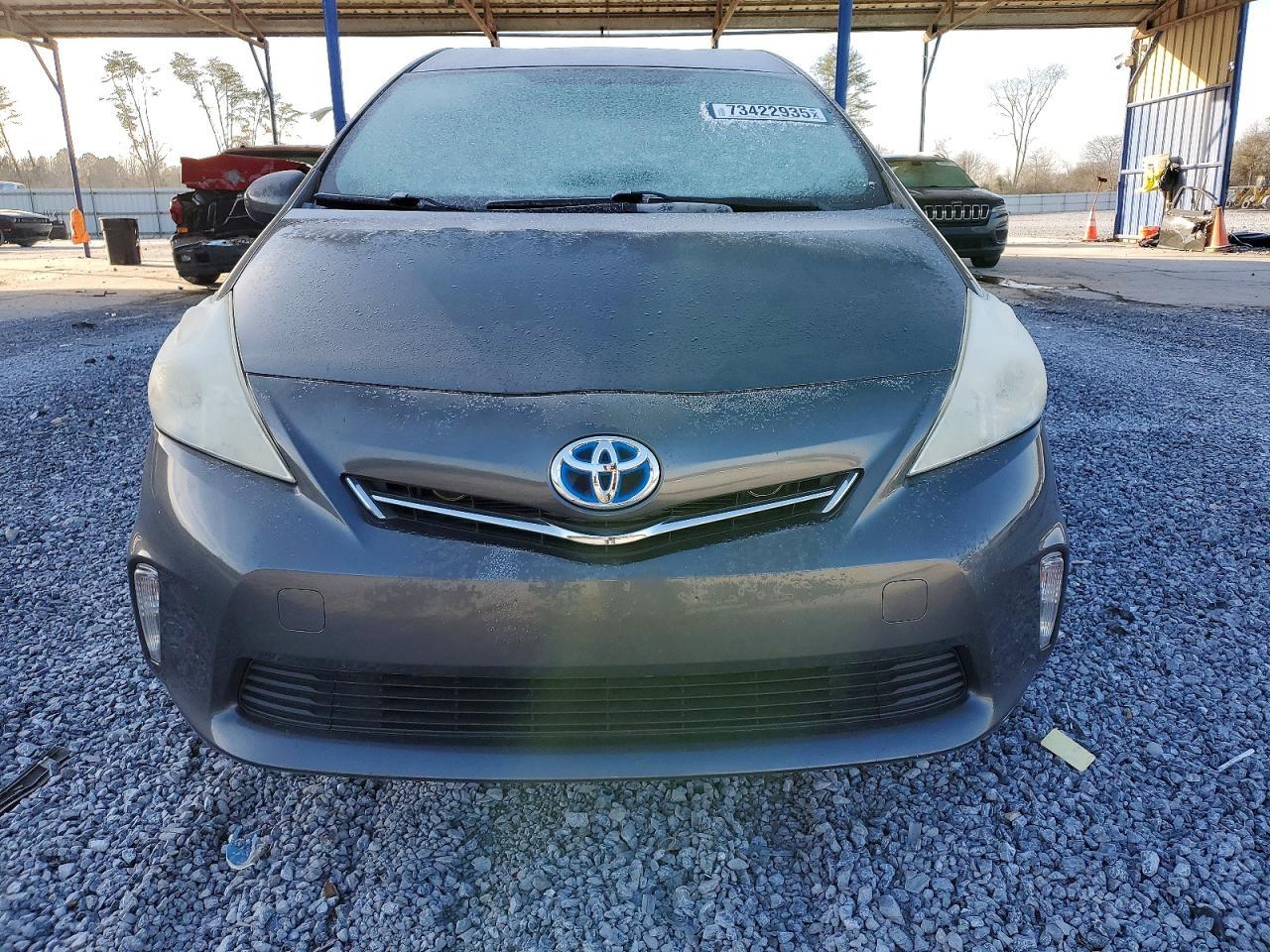 2013 Toyota Prius V - zdjęcie 5