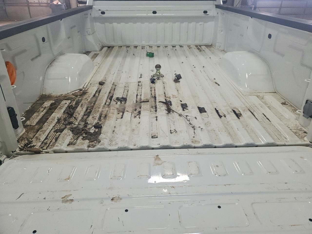 2024 Chevrolet Silverado K3500 - zdjęcie 10