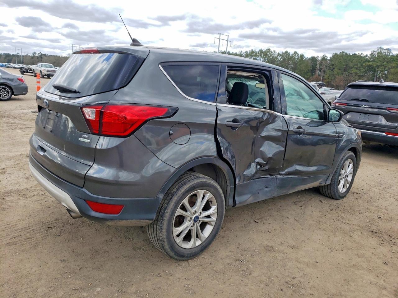2019 Ford Escape Se - zdjęcie 3