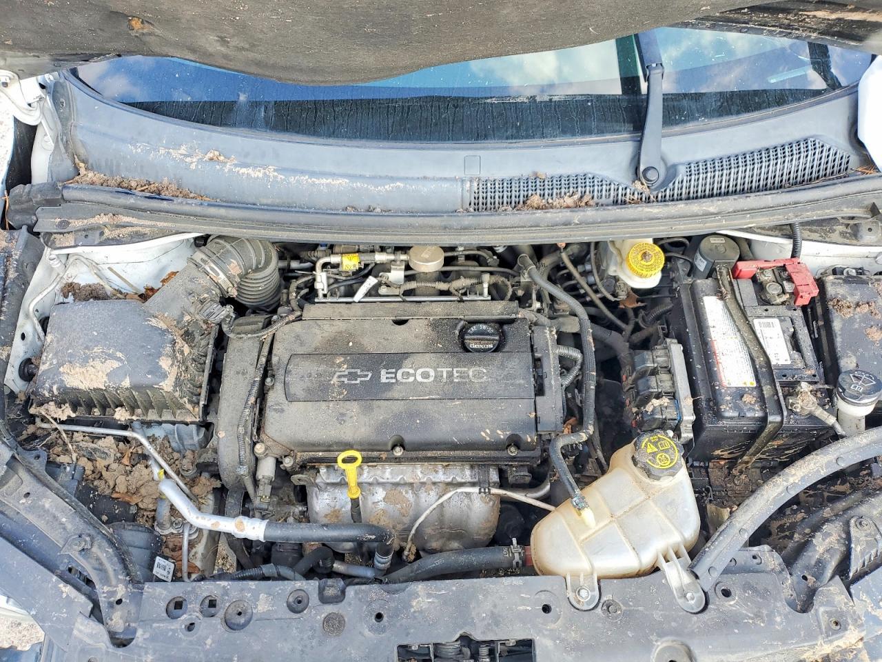 2014 Chevrolet Sonic Ls - zdjęcie 11