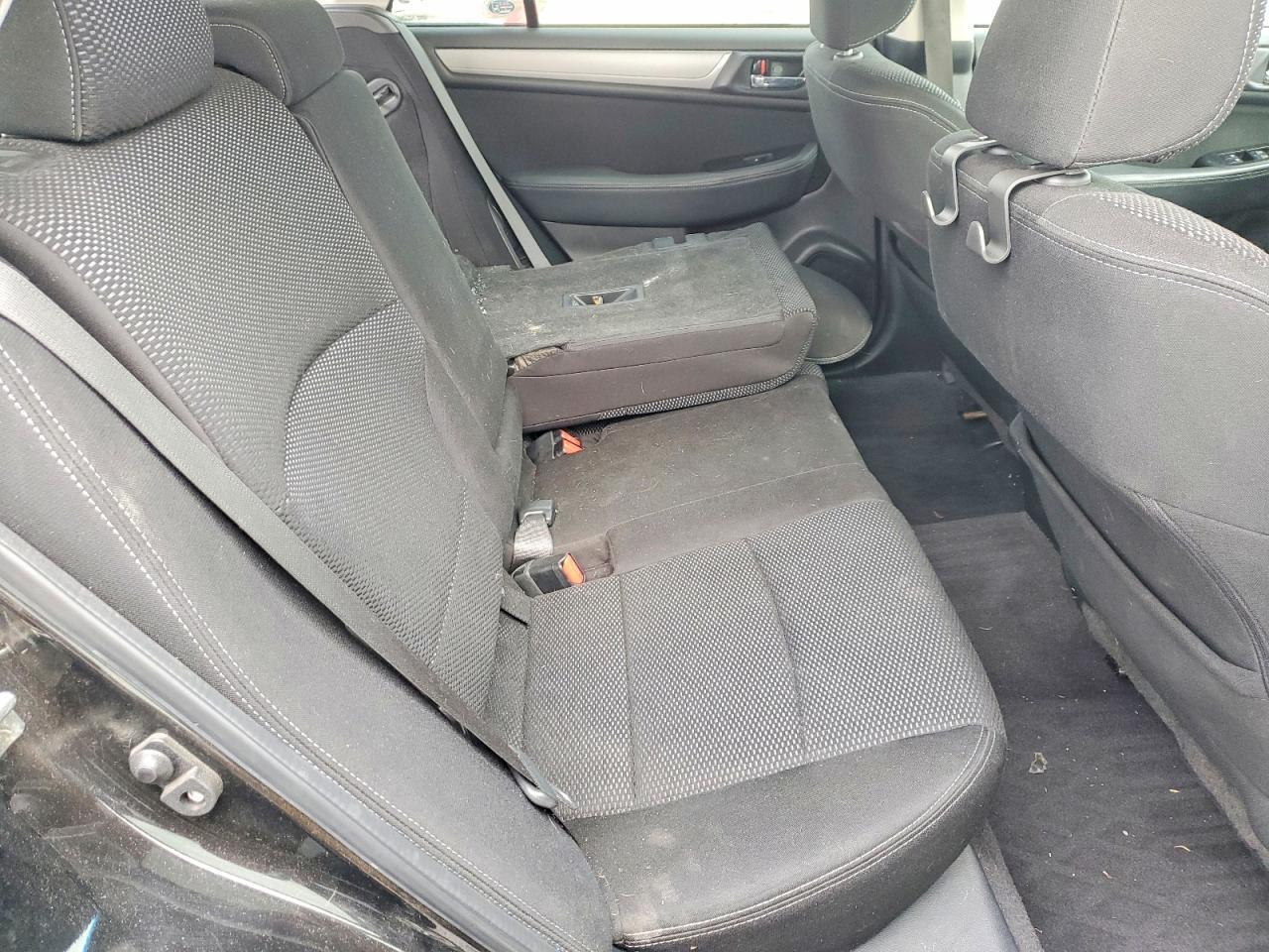 2019 Subaru Outback 2.5I Premium - zdjęcie 10