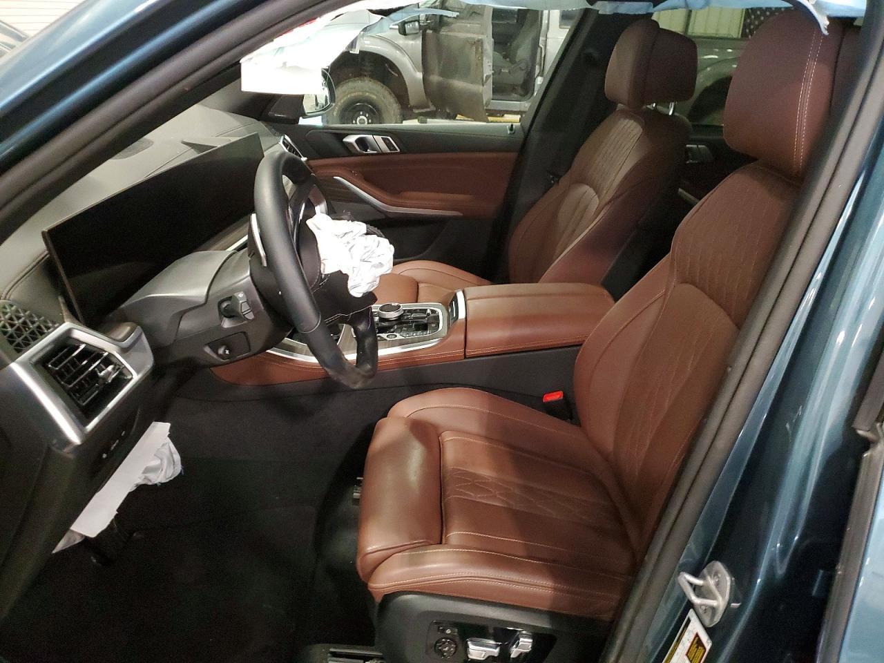 2025 BMW X5 xDrive50E - zdjęcie 7