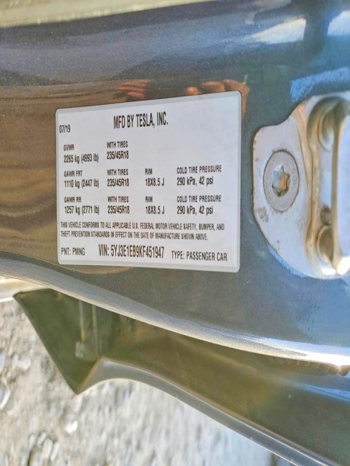 2019 Tesla Model 3 - zdjęcie 12