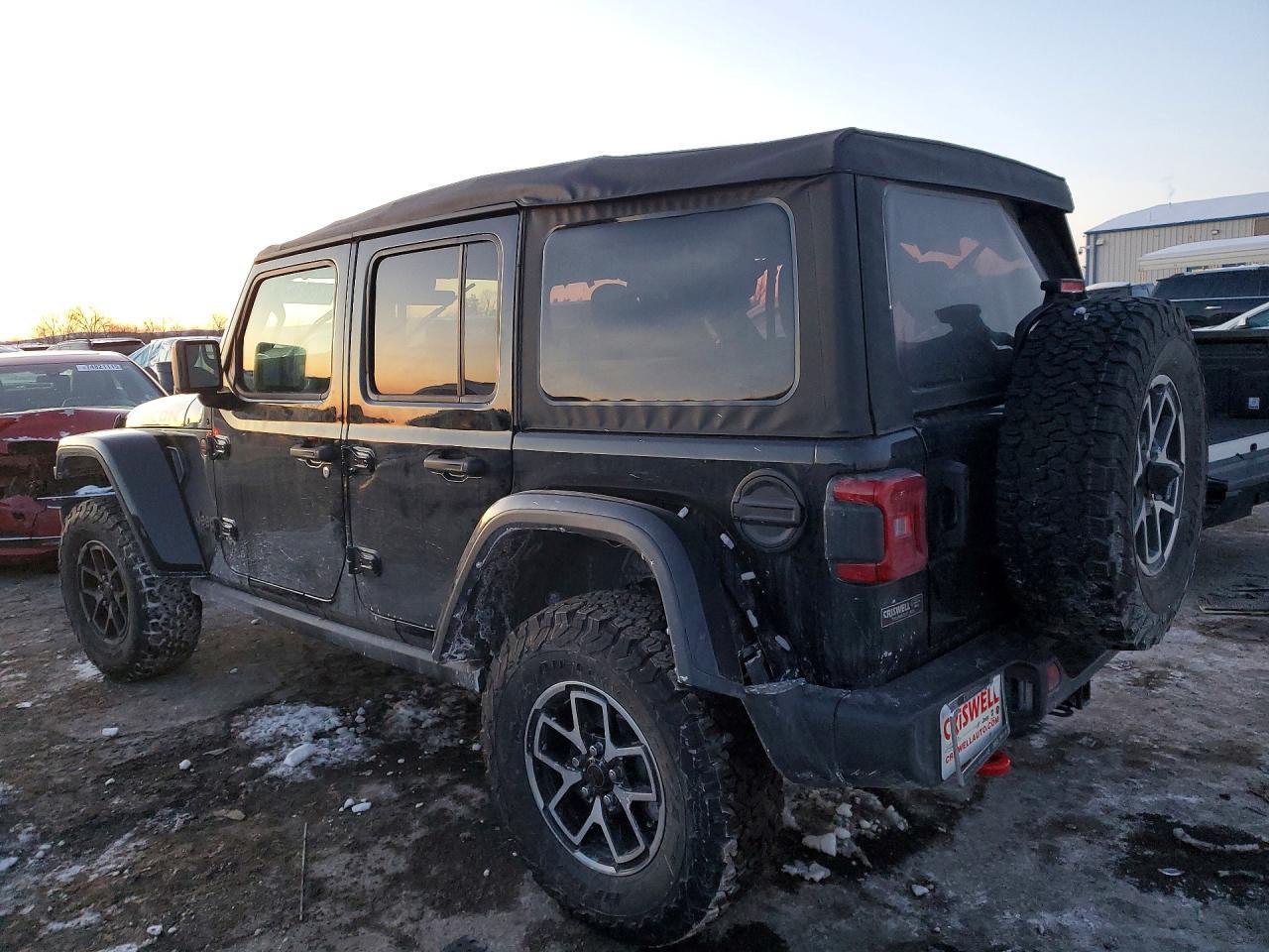 2025 Jeep Wrangler Rubicon - zdjęcie 2