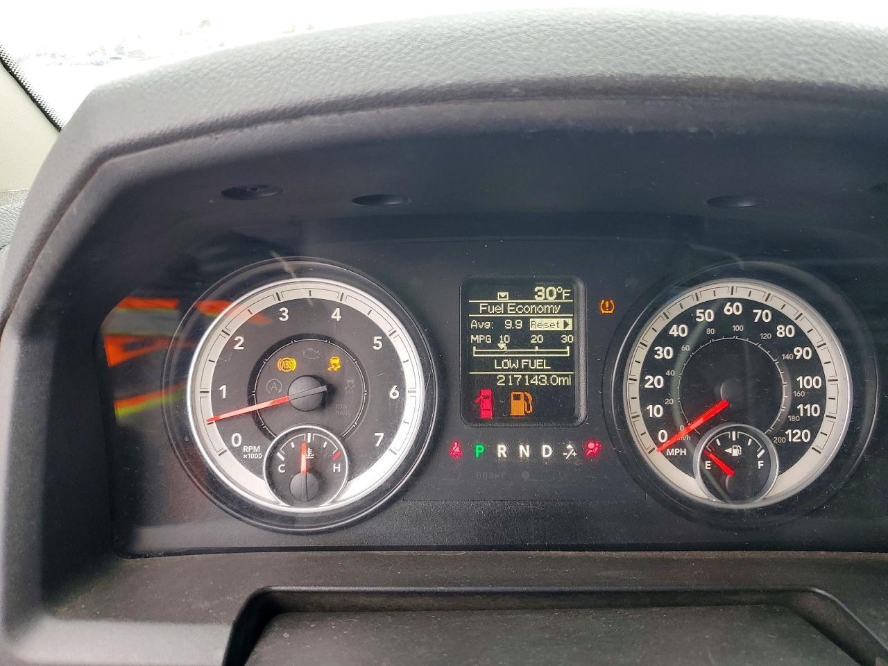 2013 Ram 1500 St - zdjęcie 9