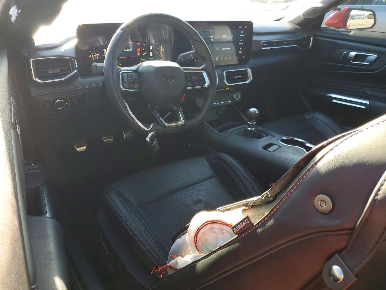 2024 Ford Mustang Gt - zdjęcie 8