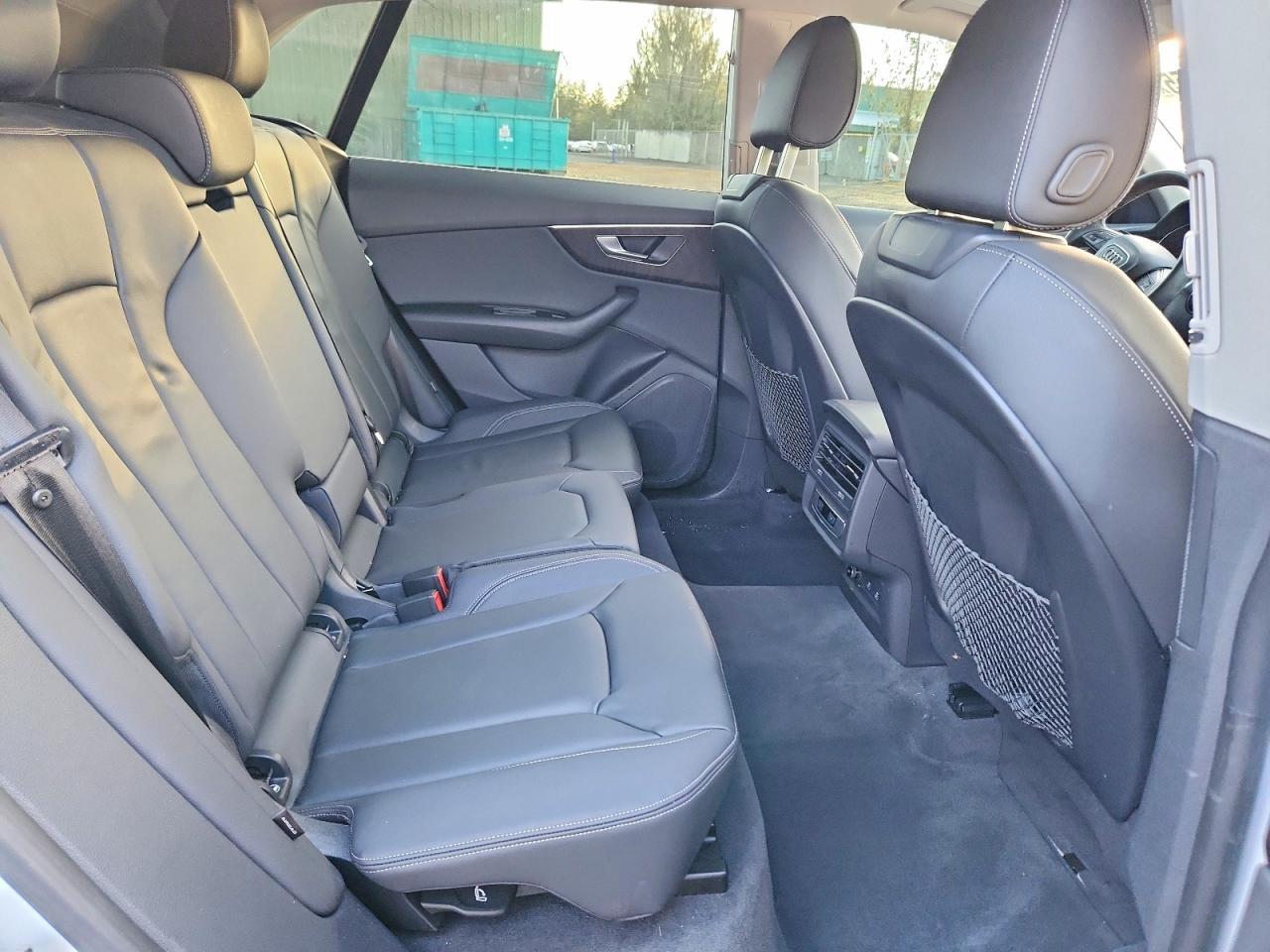 2023 Audi Q8 Premium - zdjęcie 11