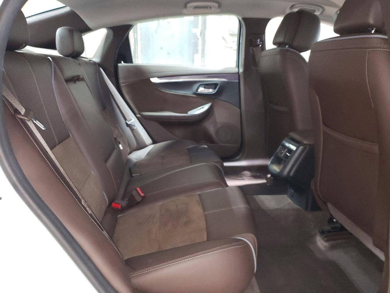 2014 Chevrolet Impala Lt - zdjęcie 10