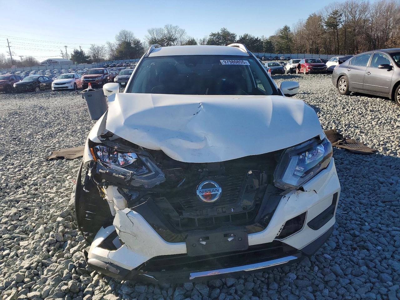 2020 Nissan Rogue Sv - zdjęcie 5