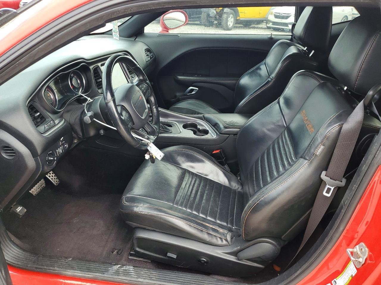 2016 Dodge Challenger R/T - zdjęcie 7