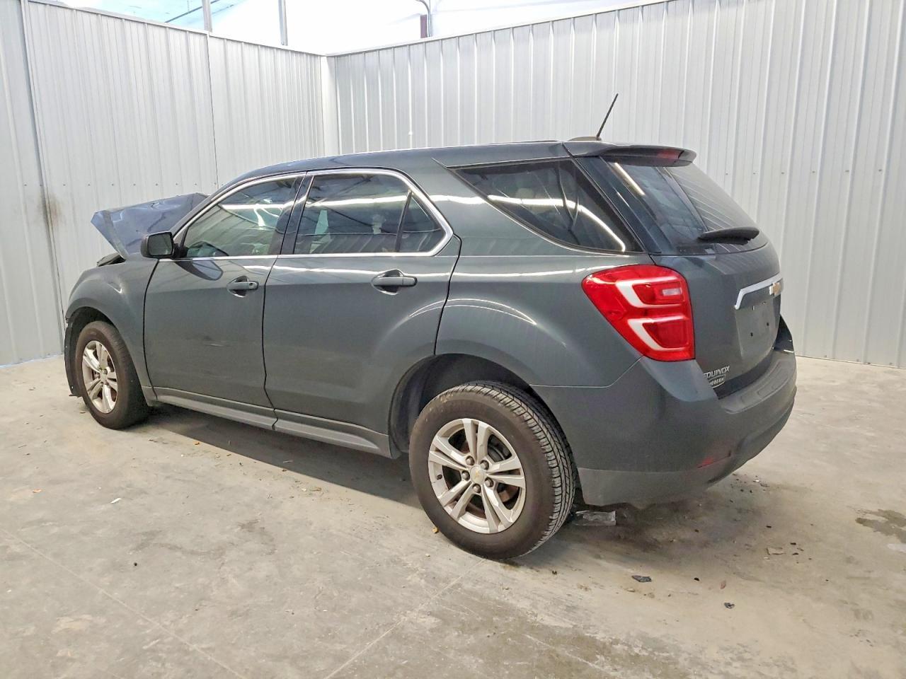 2017 Chevrolet Equinox Ls - zdjęcie 2