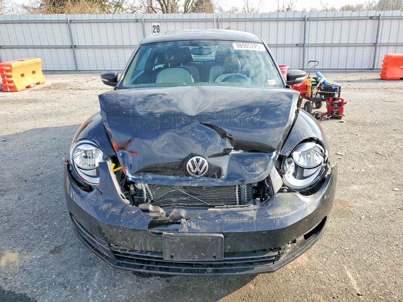 2016 Volkswagen Beetle 1.8T - zdjęcie 5