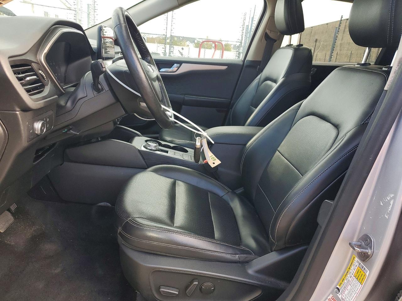 2020 Ford Escape Sel - zdjęcie 7