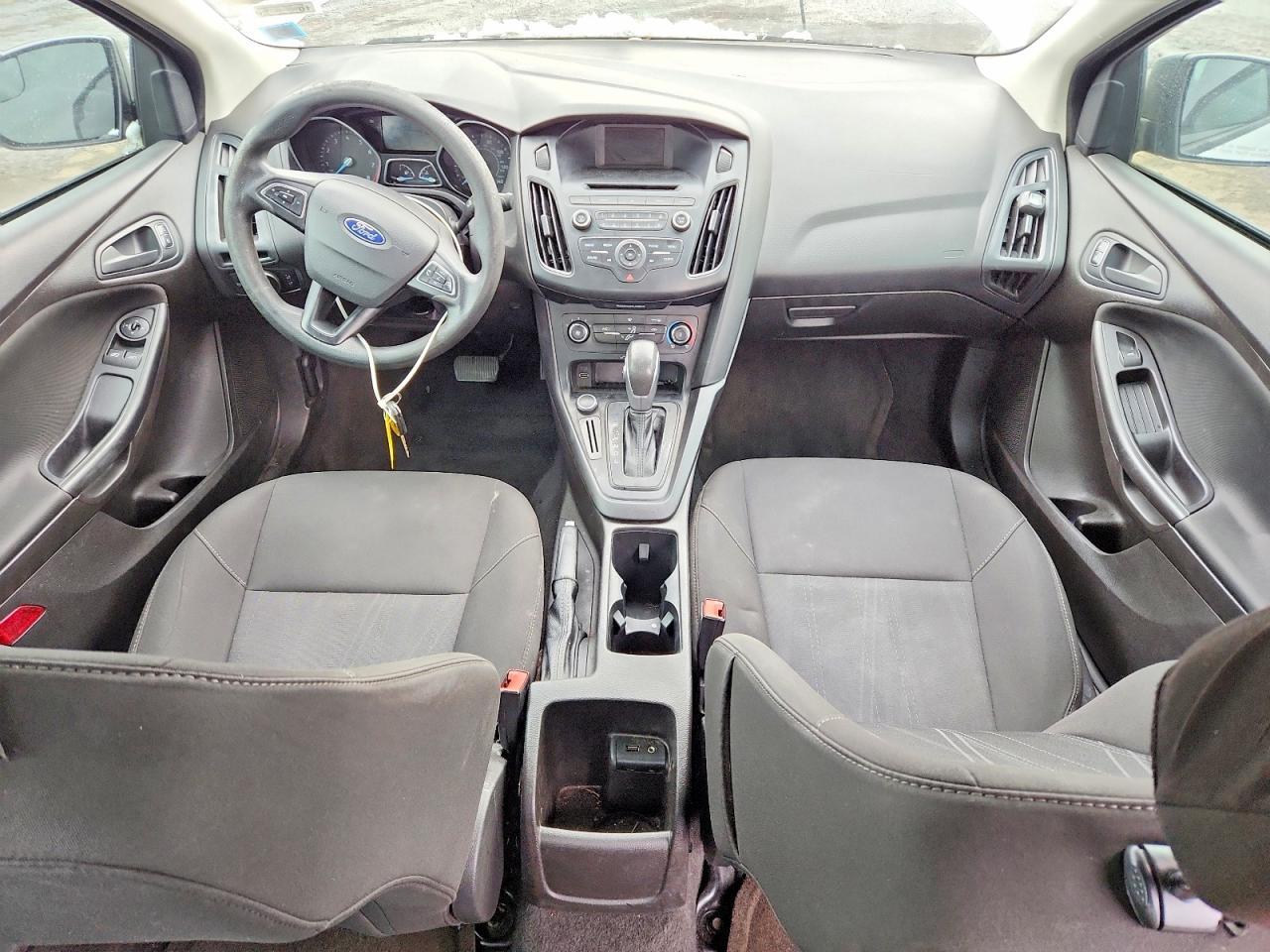 2017 Ford Focus S - zdjęcie 8