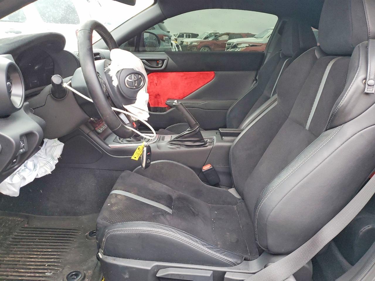 2025 Toyota Gr 86 Premium - zdjęcie 7