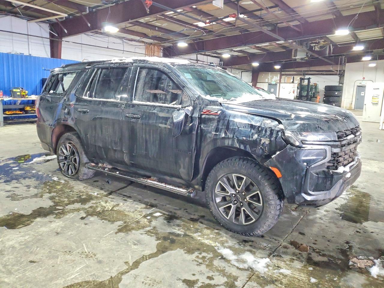 2021 Chevrolet Tahoe K1500 Z71 - zdjęcie 4