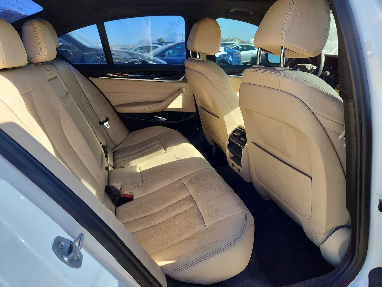 2018 BMW 530E - zdjęcie 10