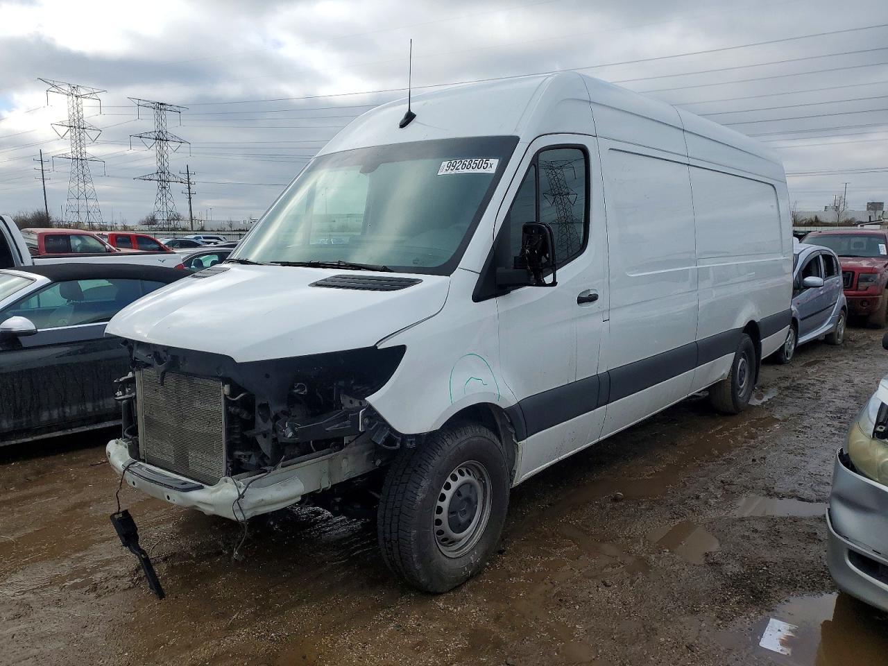2024 Mercedes-Benz Sprinter 2500 - zdjęcie główne