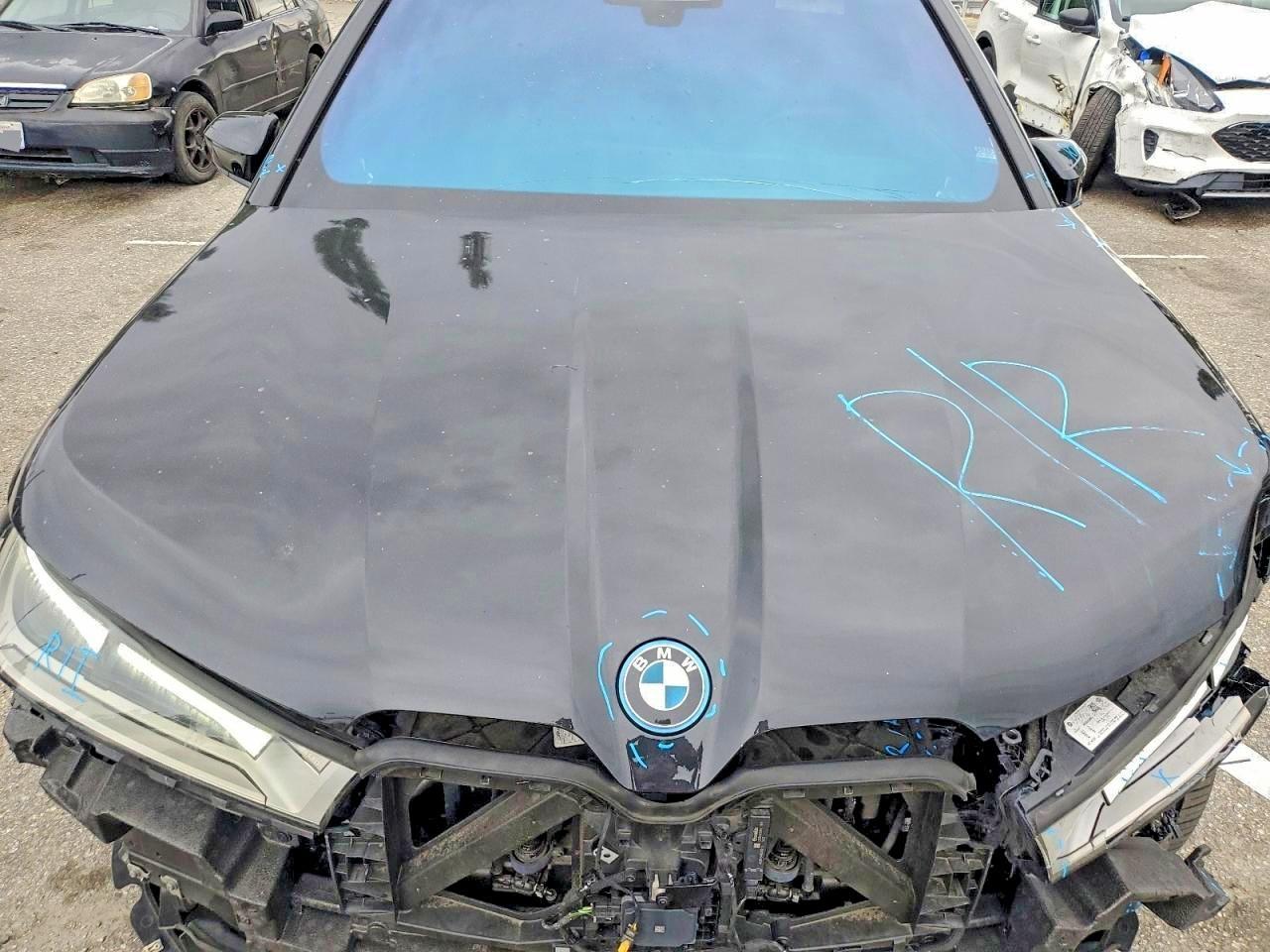 2024 BMW Ix xDrive50 - zdjęcie 11