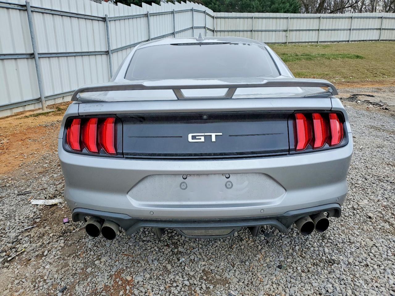 2021 Ford Mustang Gt - zdjęcie 6