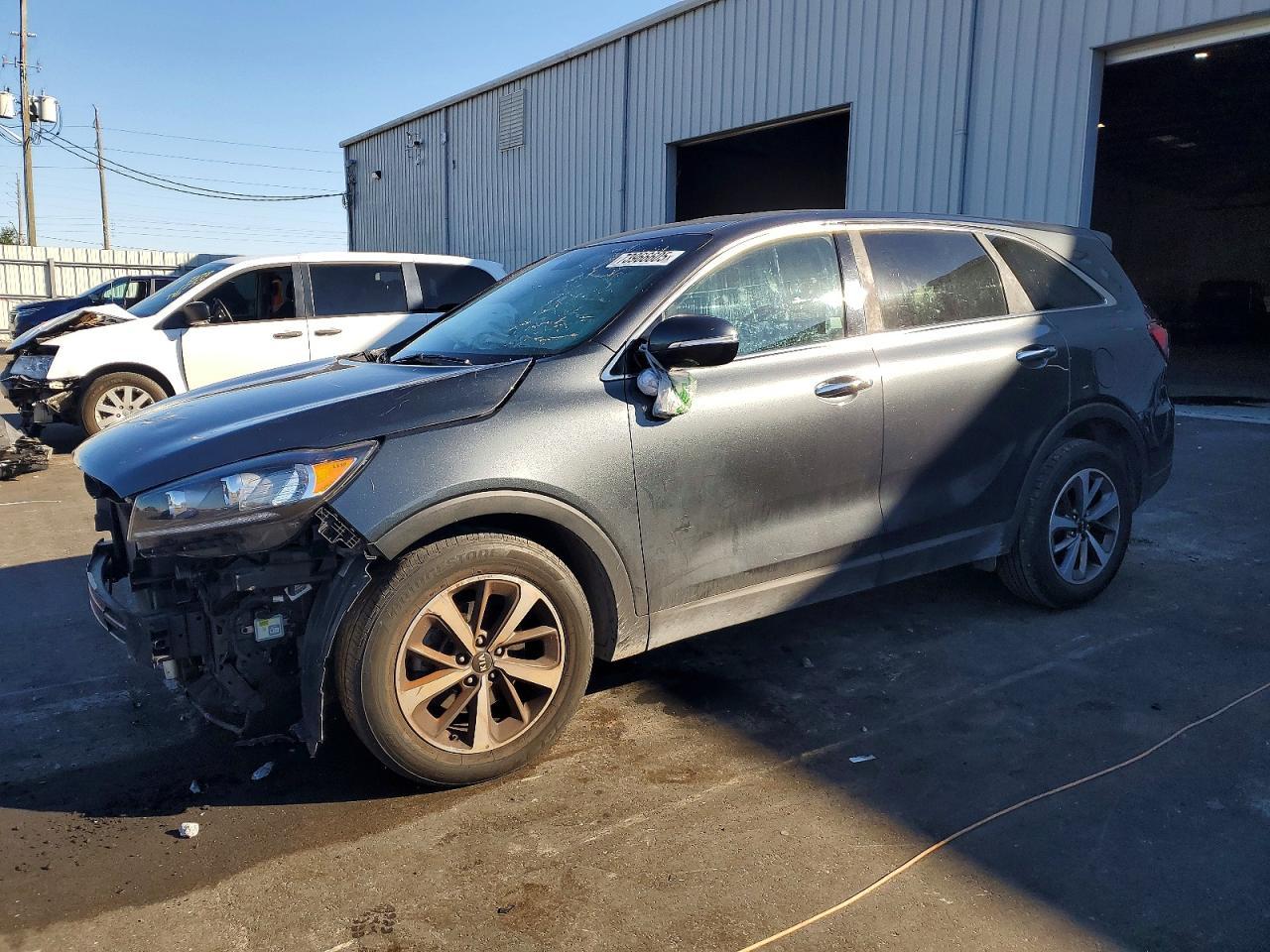2020 Kia Sorento - zdjęcie główne