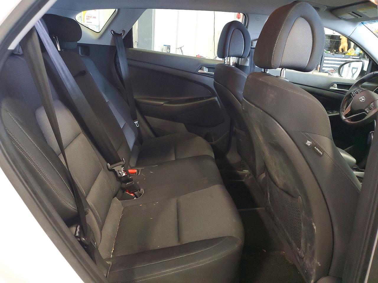 2017 Hyundai Tucson - zdjęcie 11